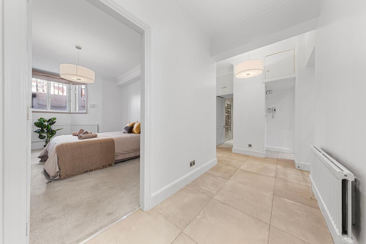 Harrods 2 Bed Lux Flat W/Patio Daire Londra Dış mekan fotoğraf